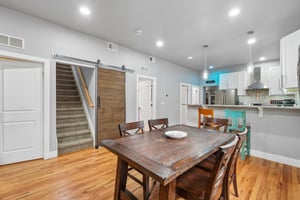 4th Ave-S0105-009.jpg
