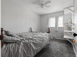  Photo 32