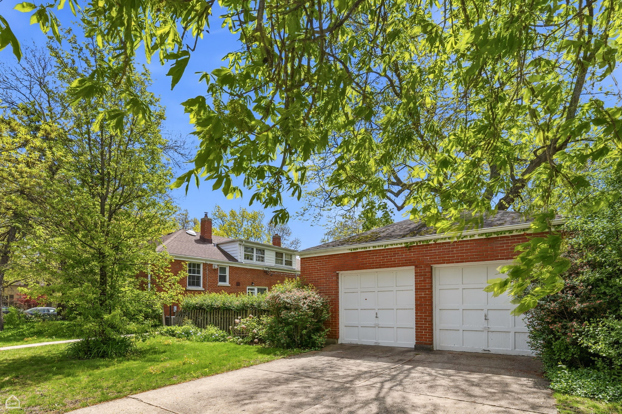 Shared detached two car garage