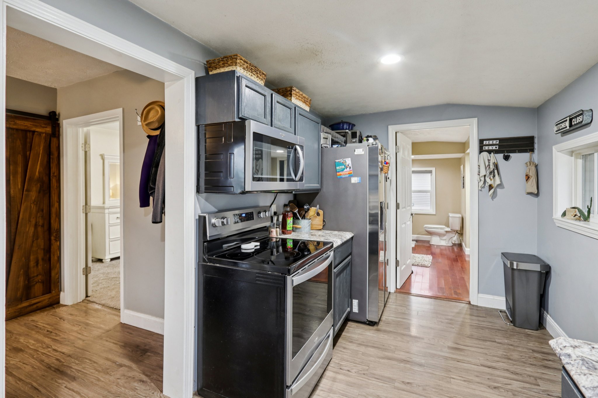 Elm Ave-S1911-013.jpg