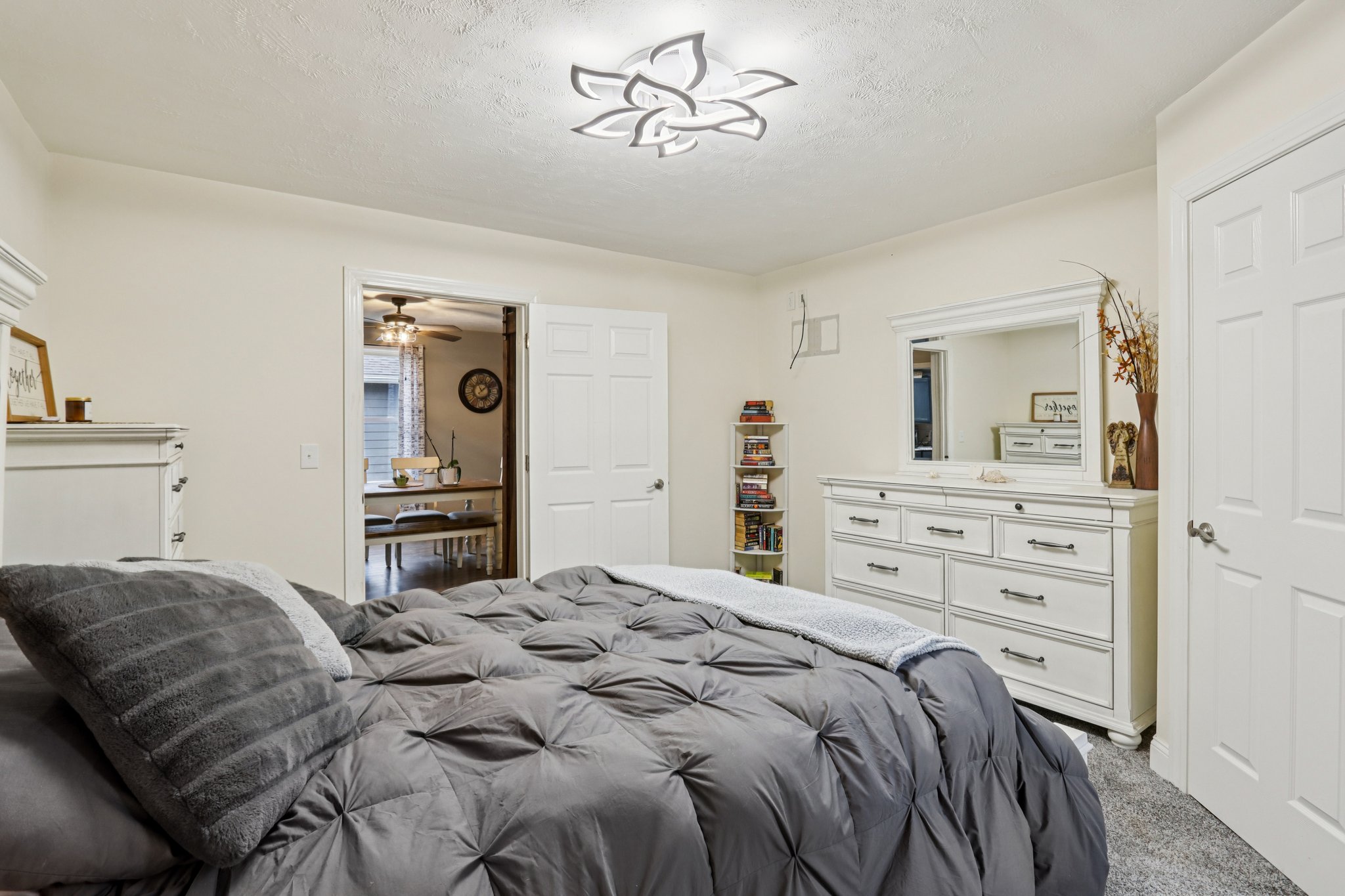 Elm Ave-S1911-019.jpg