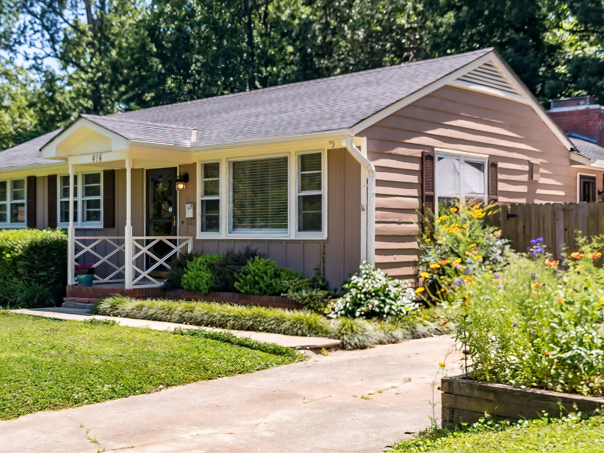 414 Fenton St, Raleigh, NC 27604 ShowSpaces Photography LLC