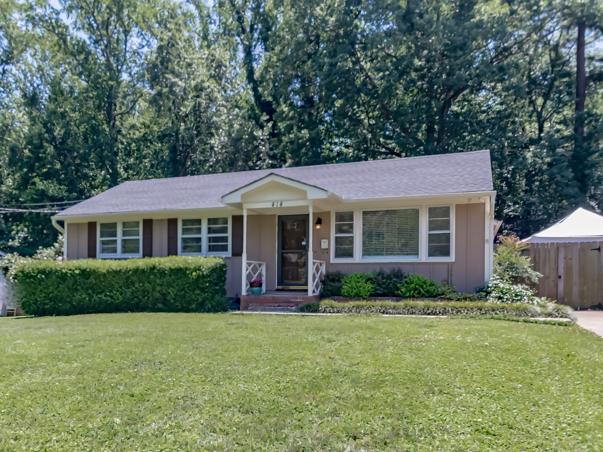 414 Fenton St, Raleigh, NC 27604 ShowSpaces Photography LLC