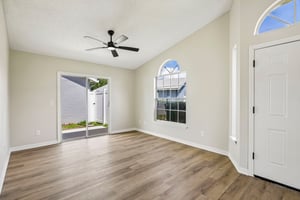 Horizon Dr-S1909-011.jpg