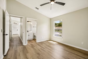 Horizon Dr-S1909-022.jpg