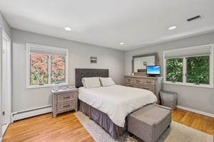 Kings Hwy-S1009-022.jpg