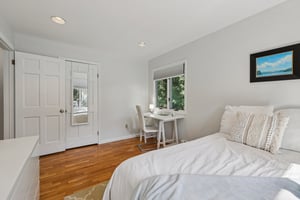Kings Hwy-S1009-029.jpg