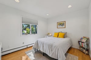Kings Hwy-S1009-032.jpg