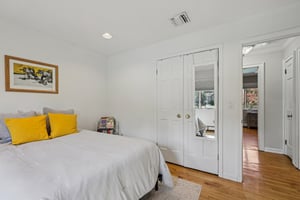 Kings Hwy-S1009-033.jpg