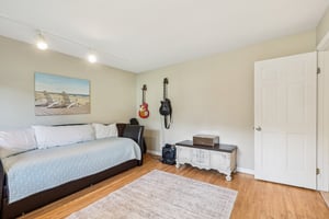 Kings Hwy-S1009-039.jpg