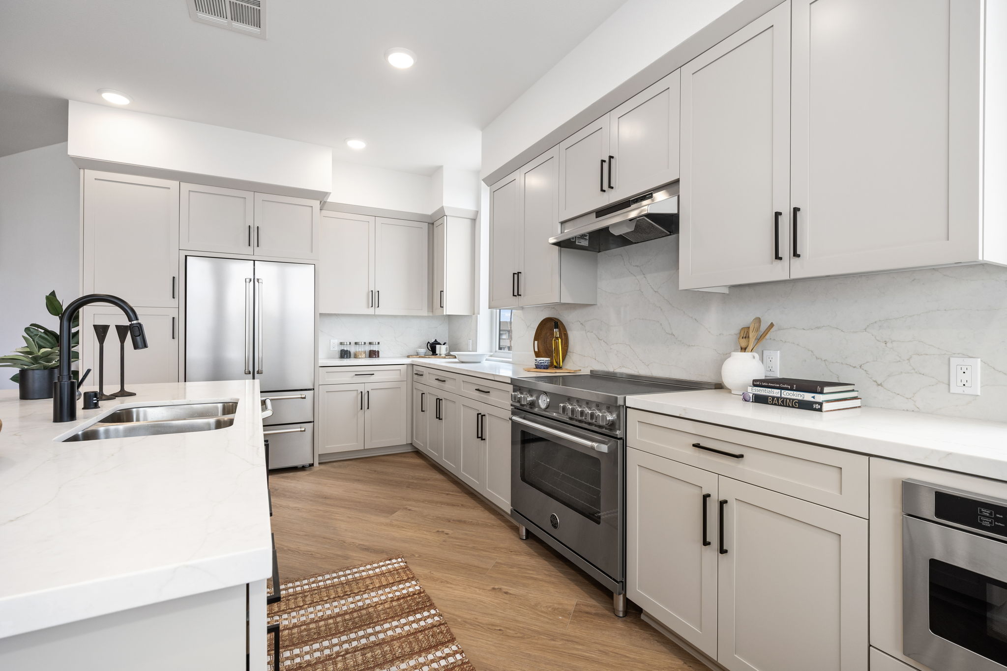 414 Main St #300, Huntington Beach, CA 92648, USA Photo 13