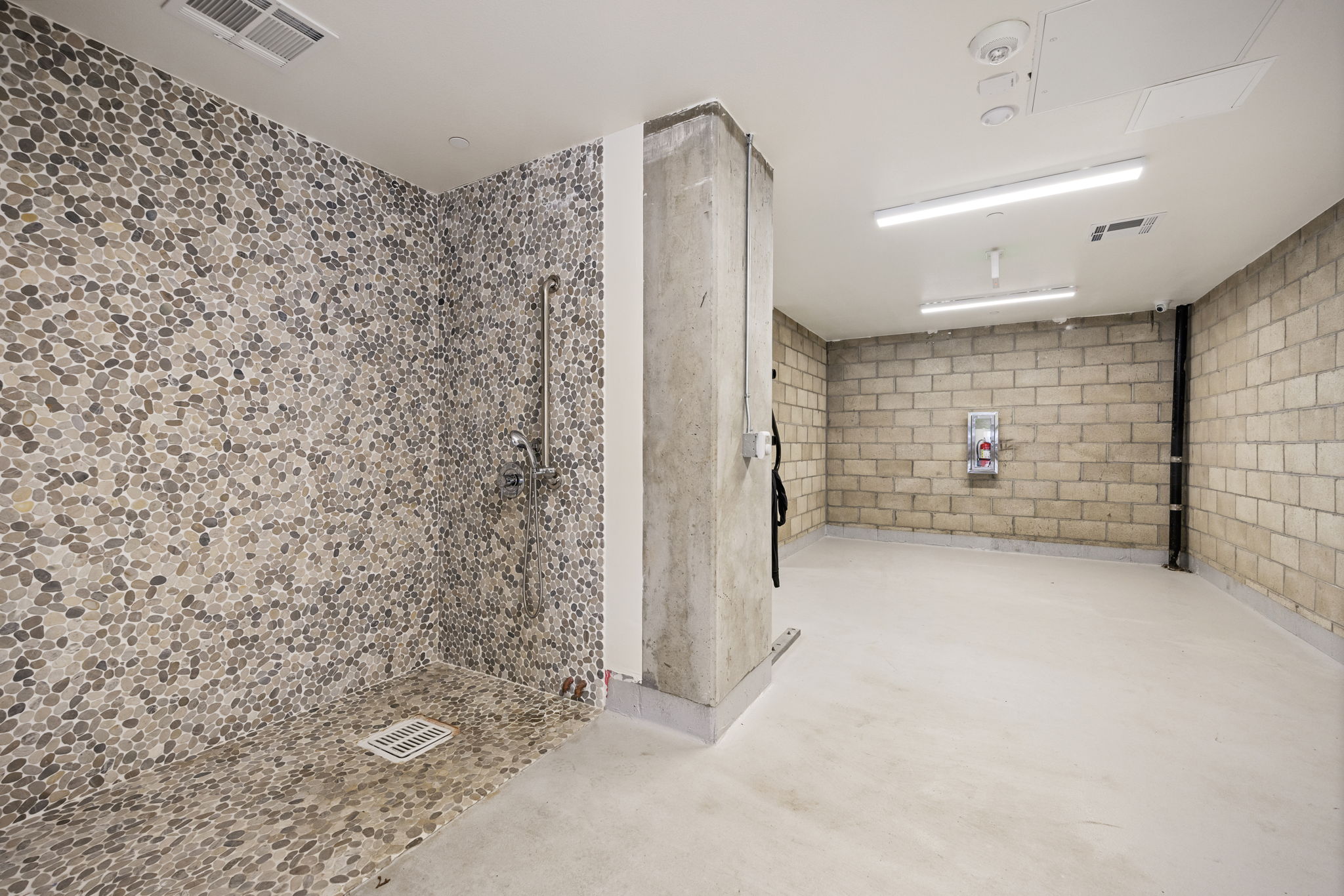 414 Main St #300, Huntington Beach, CA 92648, USA Photo 52