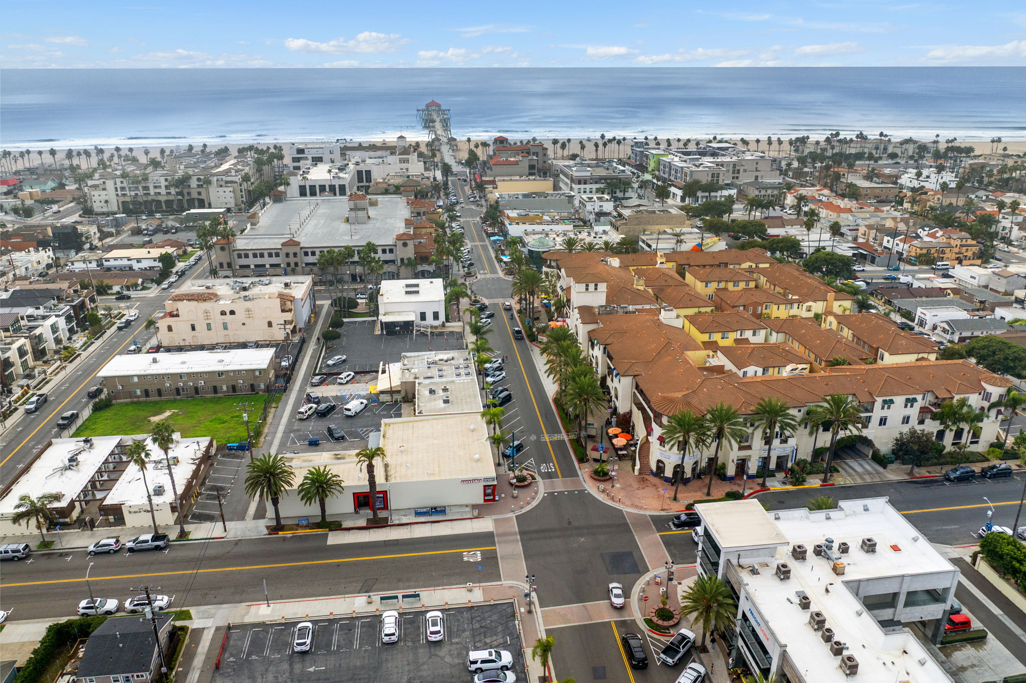 414 Main St #300, Huntington Beach, CA 92648, USA Photo 61