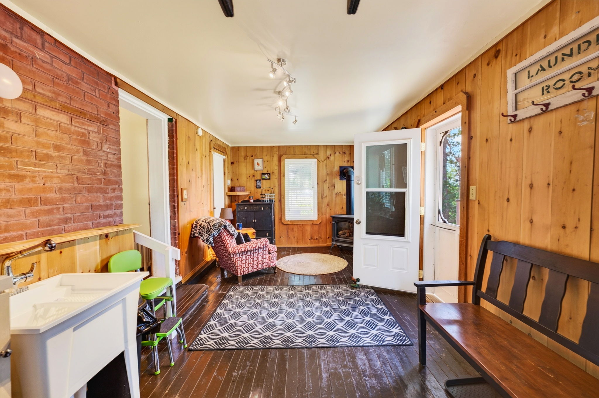  Photo 38