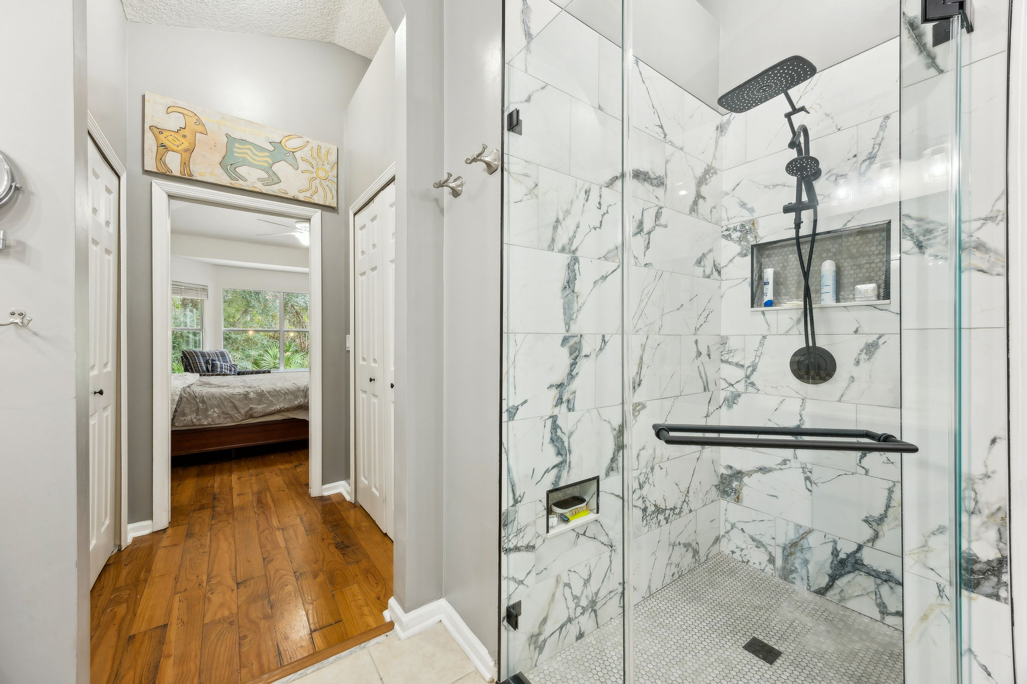 Two closets make this the perfect retreat!