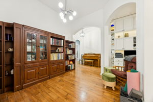 Great flex space for sitting area, homework area