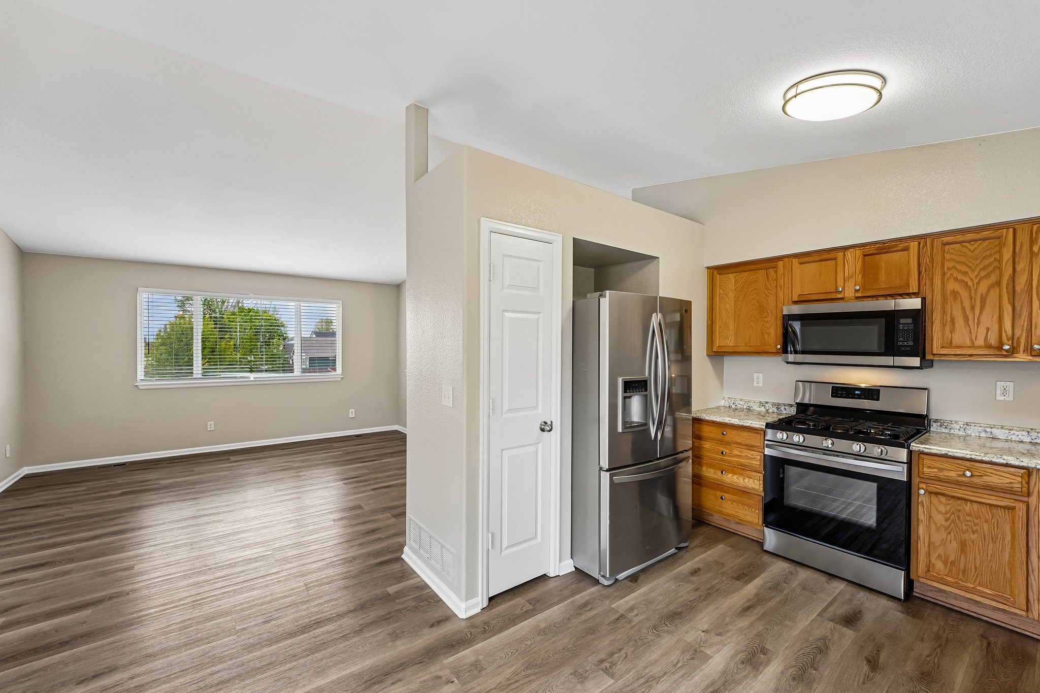 S Hawthorn St-S2904-009.jpg