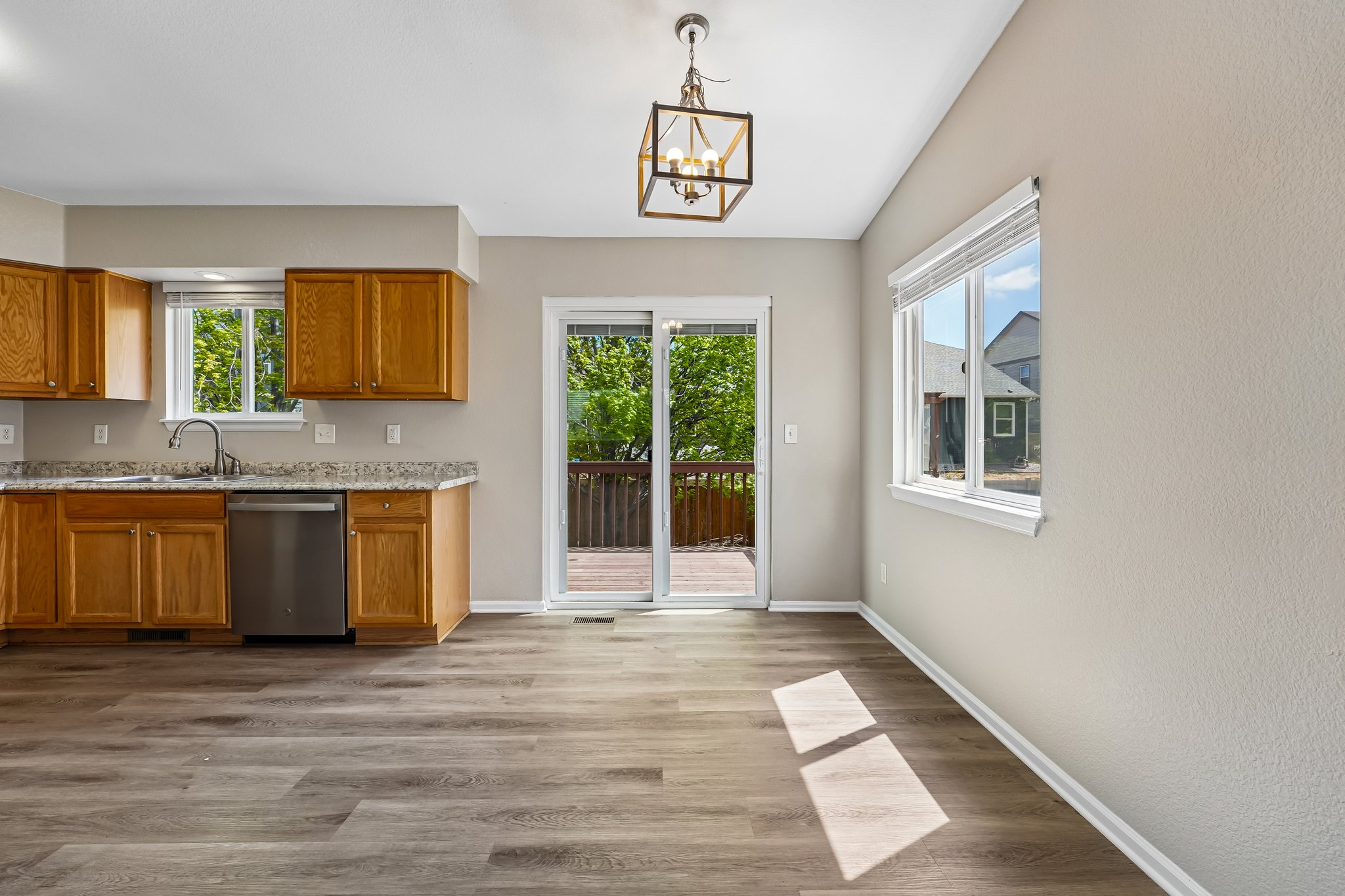 S Hawthorn St-S2904-013.jpg