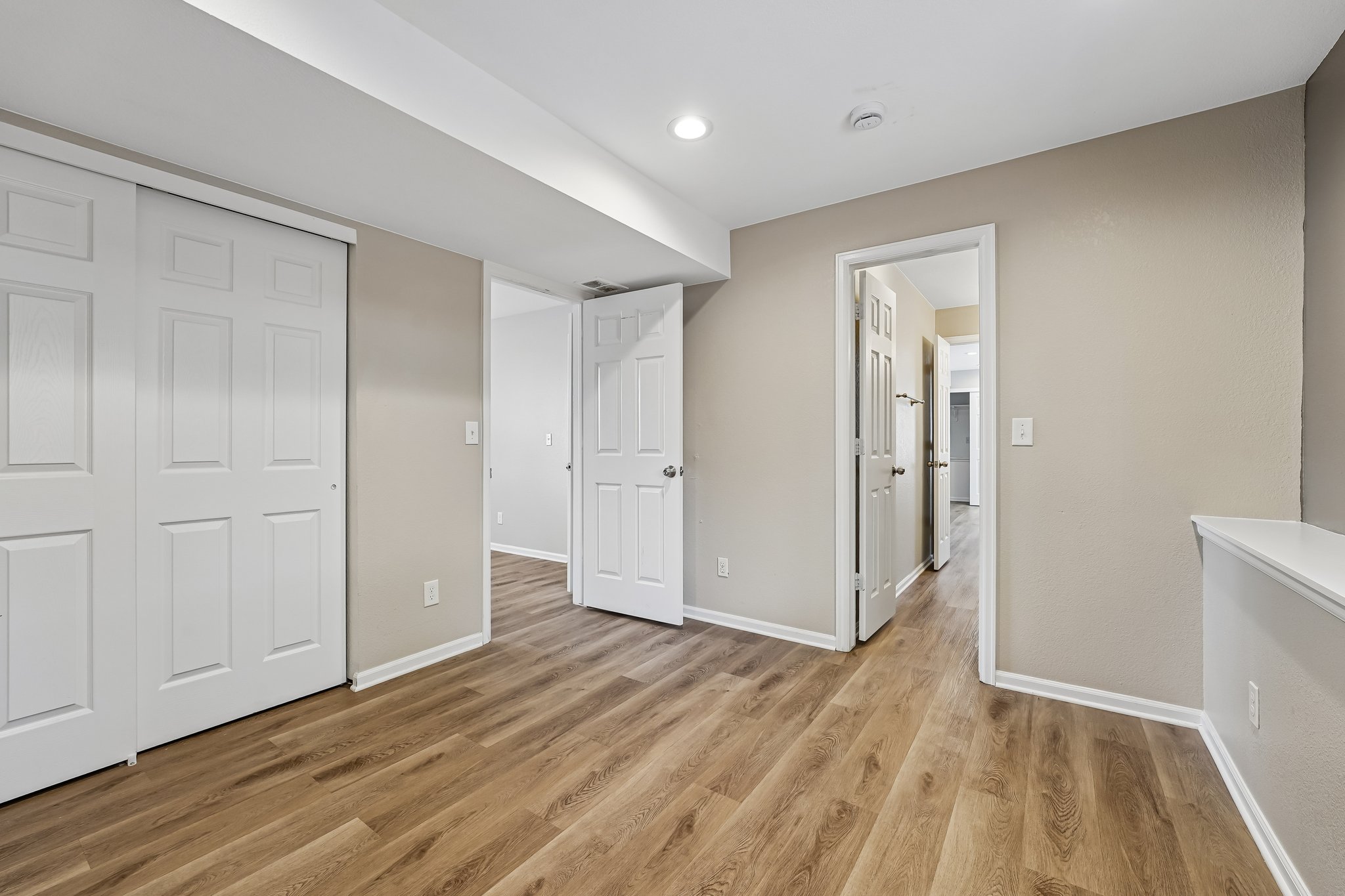 S Hawthorn St-S2904-020.jpg