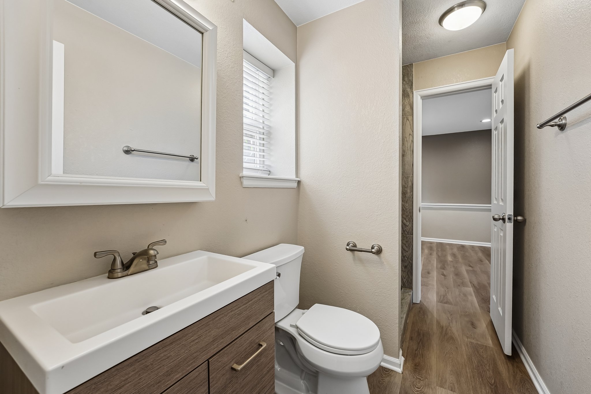 S Hawthorn St-S2904-023.jpg