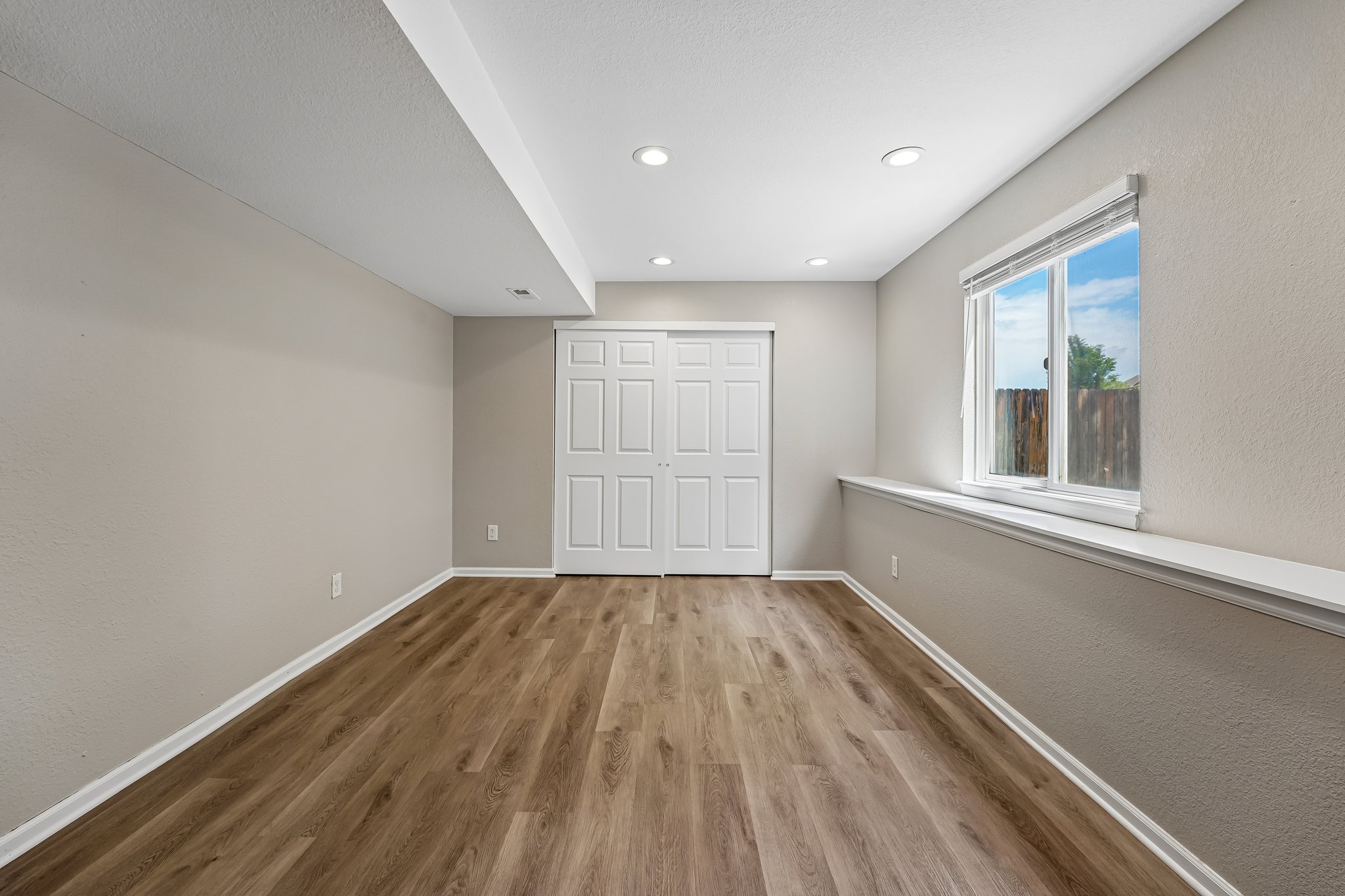 S Hawthorn St-S2904-026.jpg