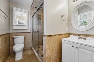 S Hawthorn St-S2904-014.jpg