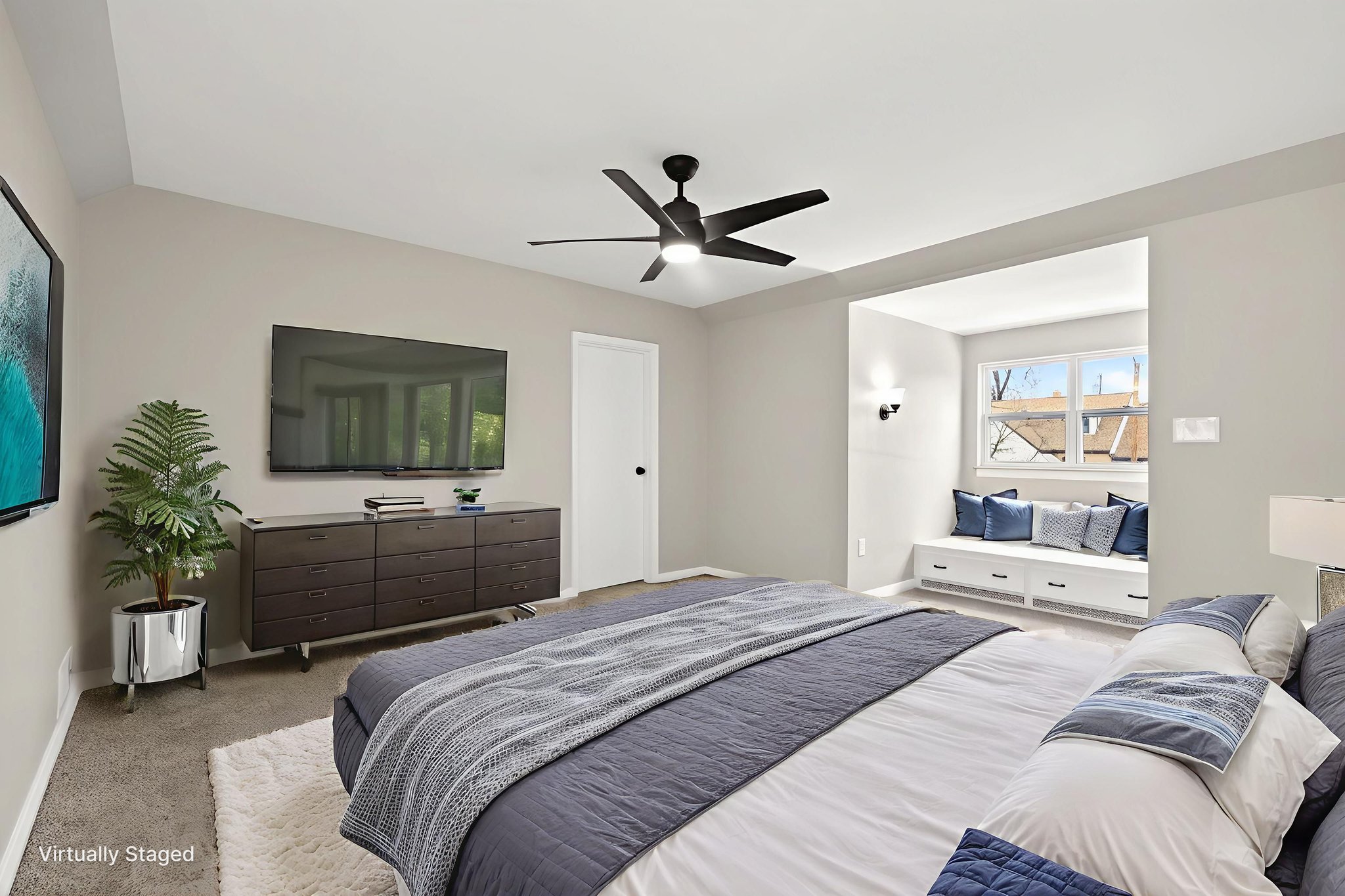 DaytonHomePhoto-29 virtually staged.jpeg