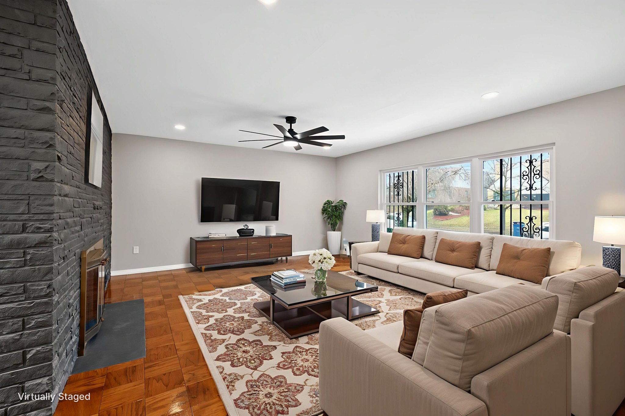 DaytonHomePhoto-8 virtually staged.jpeg