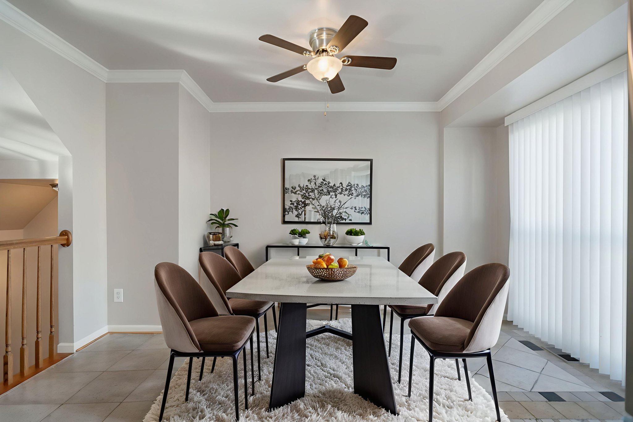 EE-31_2 virtually staged.jpeg