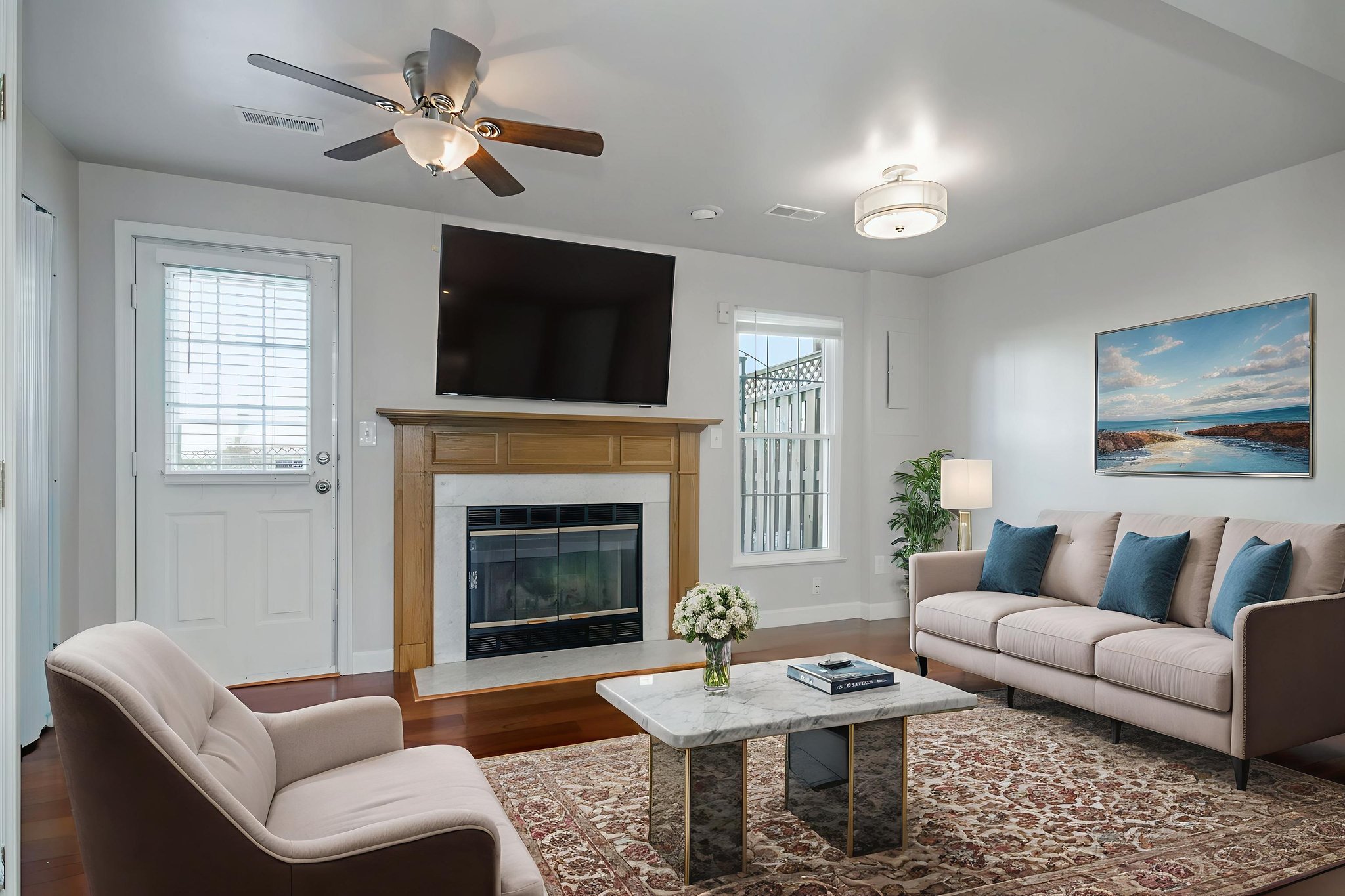 EE-15_6 (2) virtually staged.jpeg