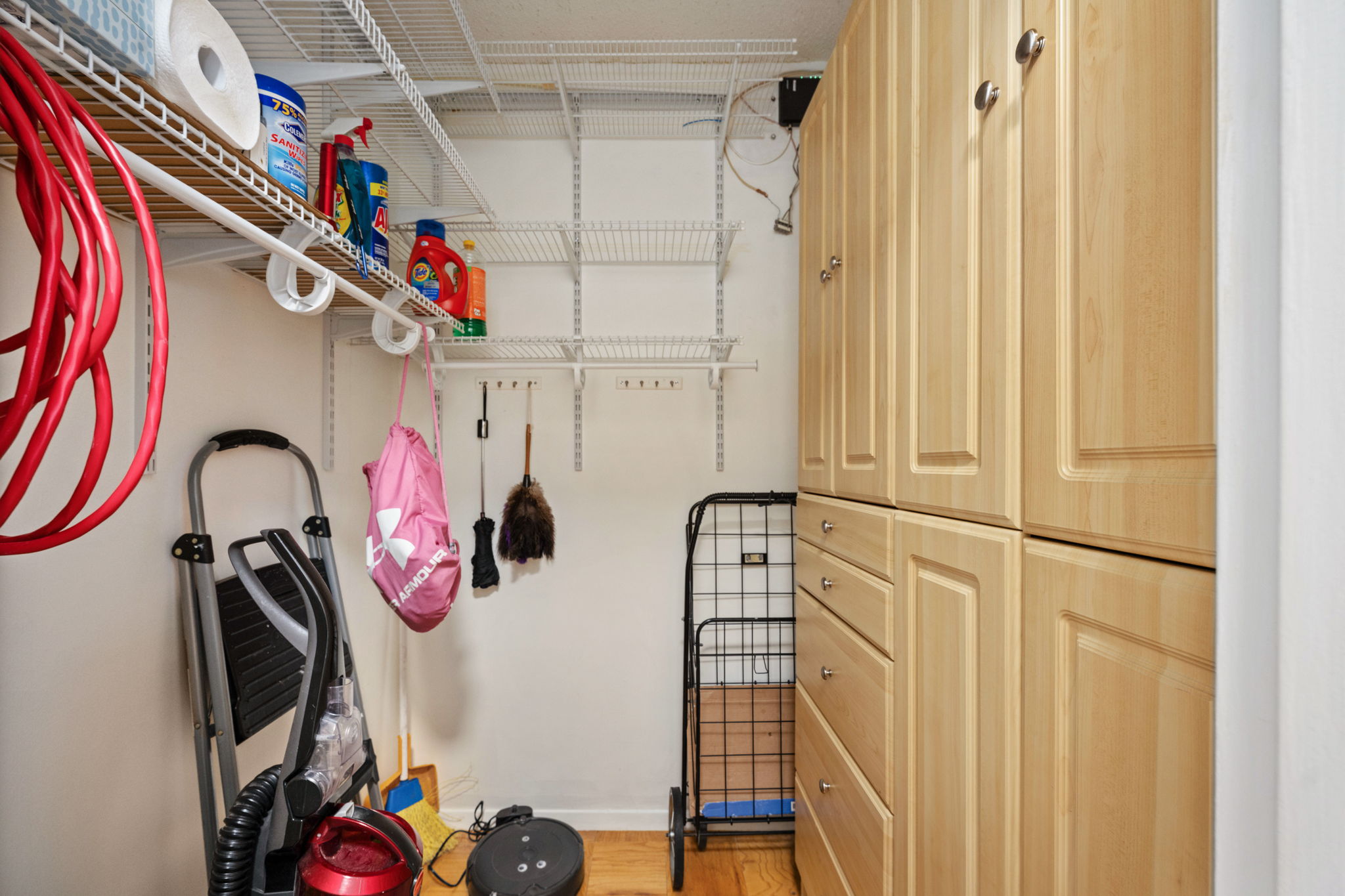 Large Storage area in unit