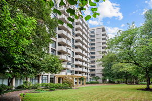 Located in the heart of the city but with green space to enjoy!