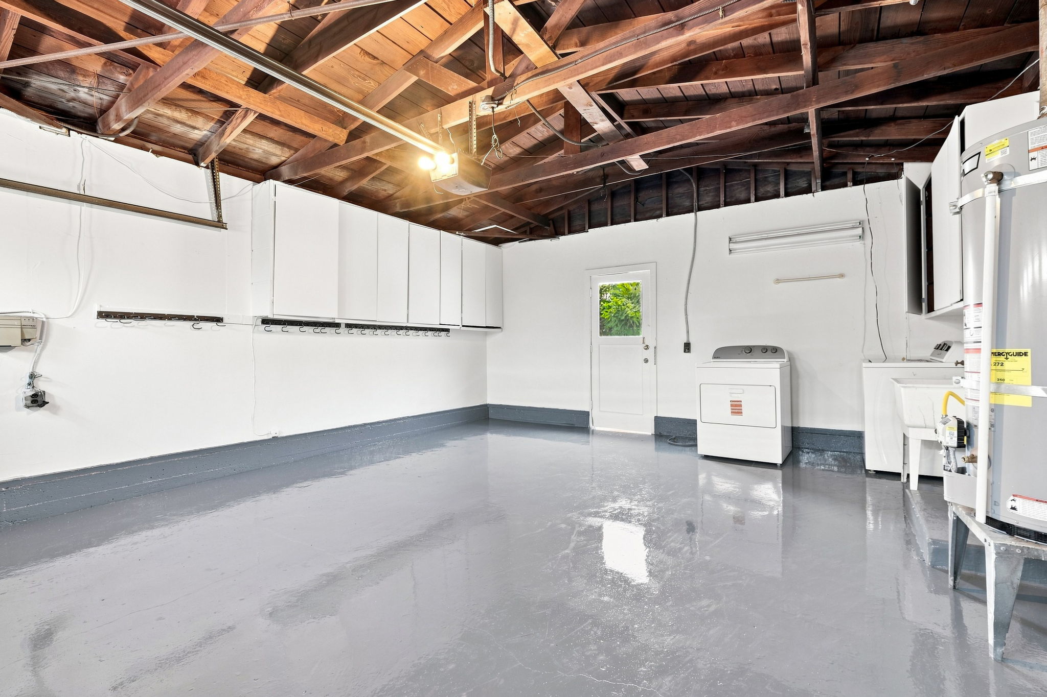 030_F8_41418 Erma Ave