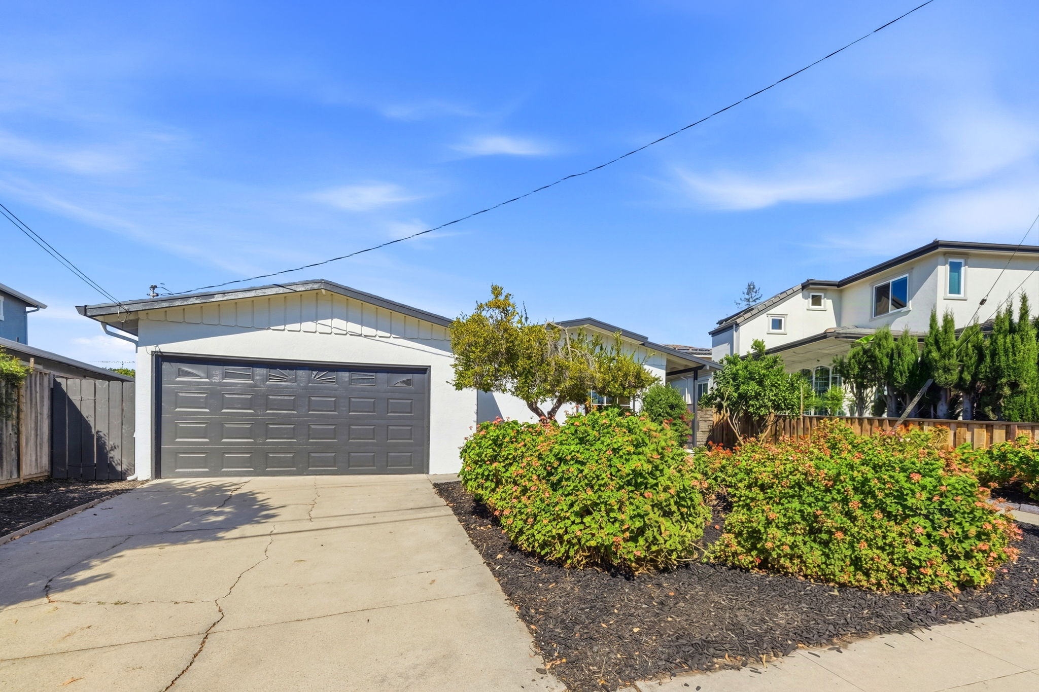 002_F8_41418 Erma Ave