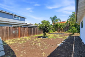 036_F8_41418 Erma Ave