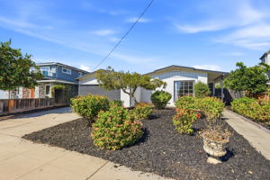 003_F8_41418 Erma Ave