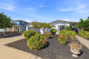 006_F8_41418 Erma Ave