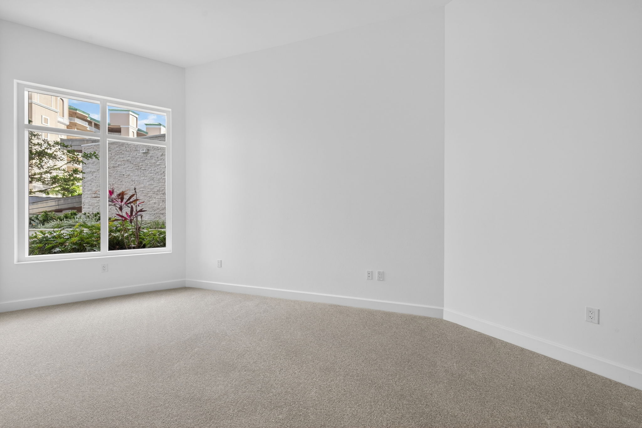 Guest Bedroom 2 -1 of 2