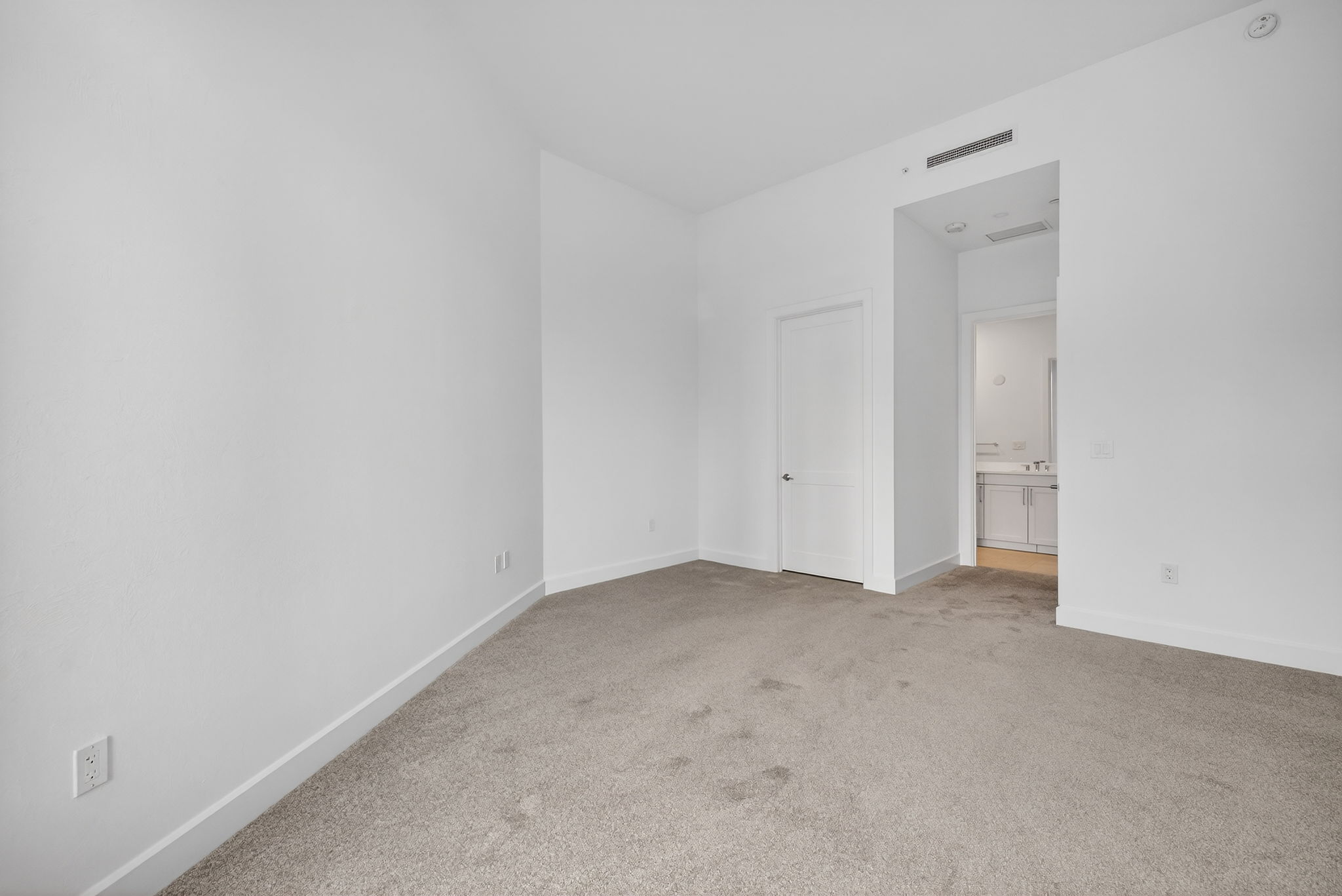 Guest Bedroom 2 -2 of 2