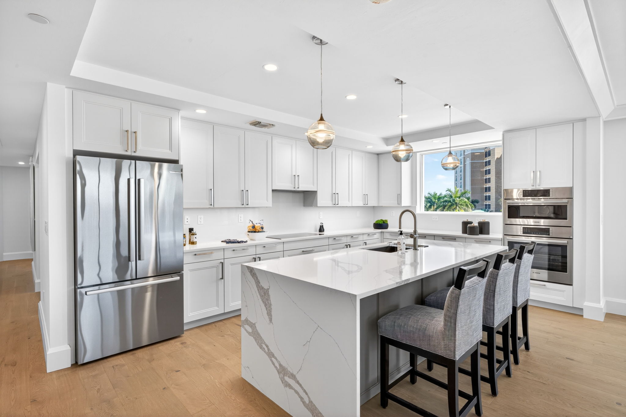 Kitchen 1 of 4