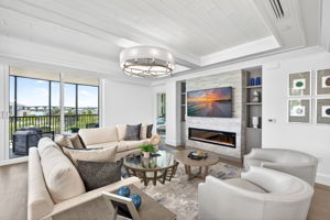 Living Room 4 of 5
