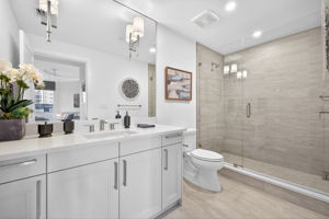 Guest Bathroom 2