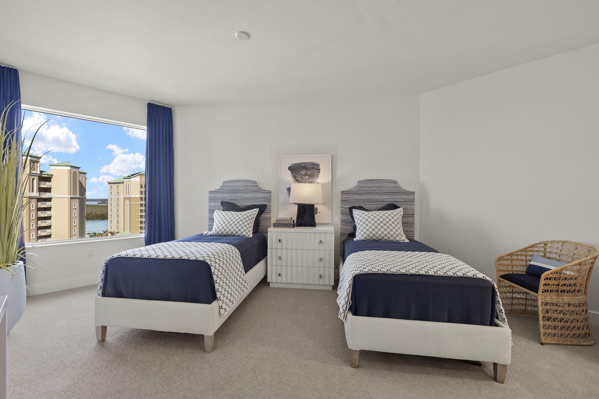 Guest Bedroom 2 - 1 of 2