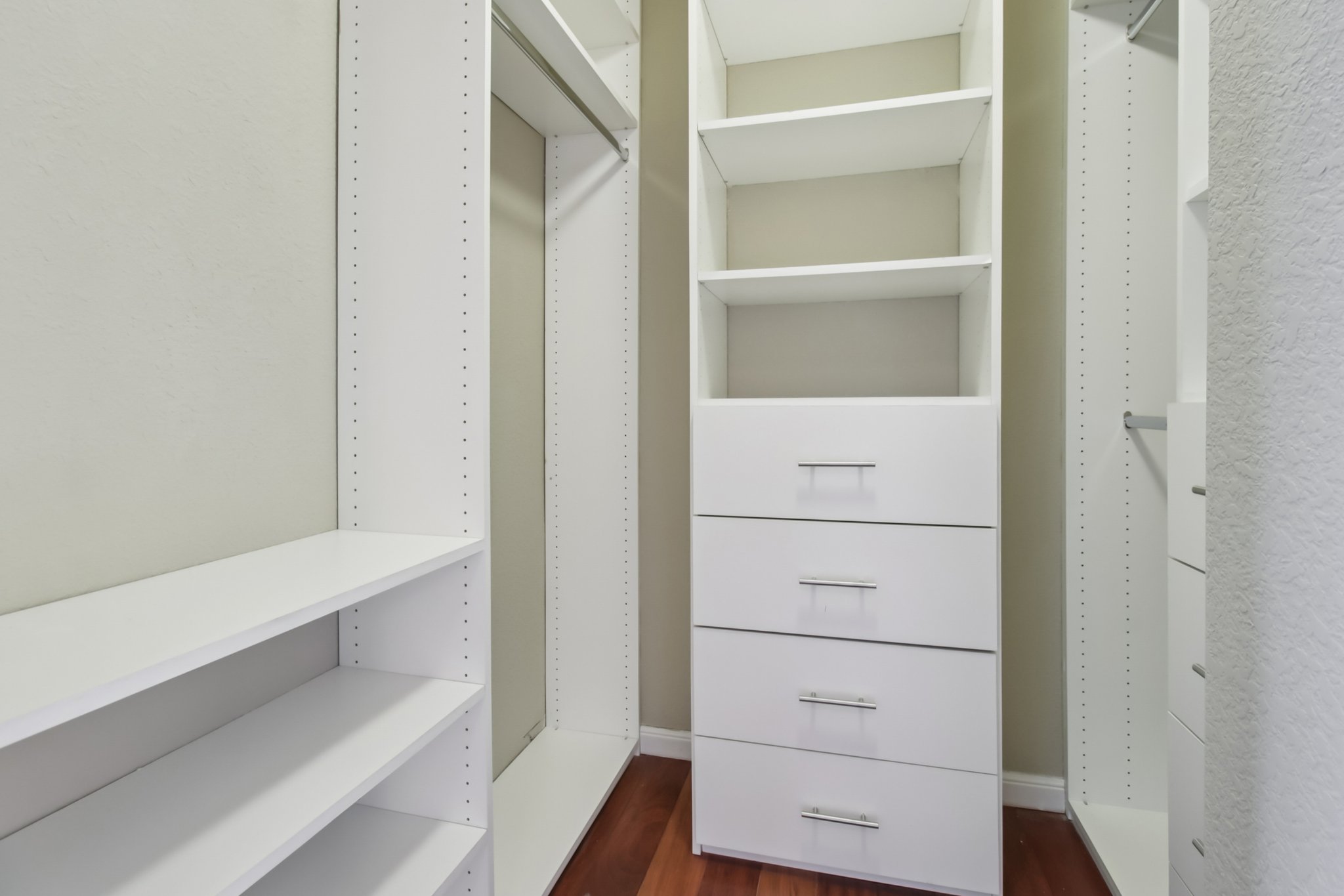 Littleworth Way-S1802-033.jpg