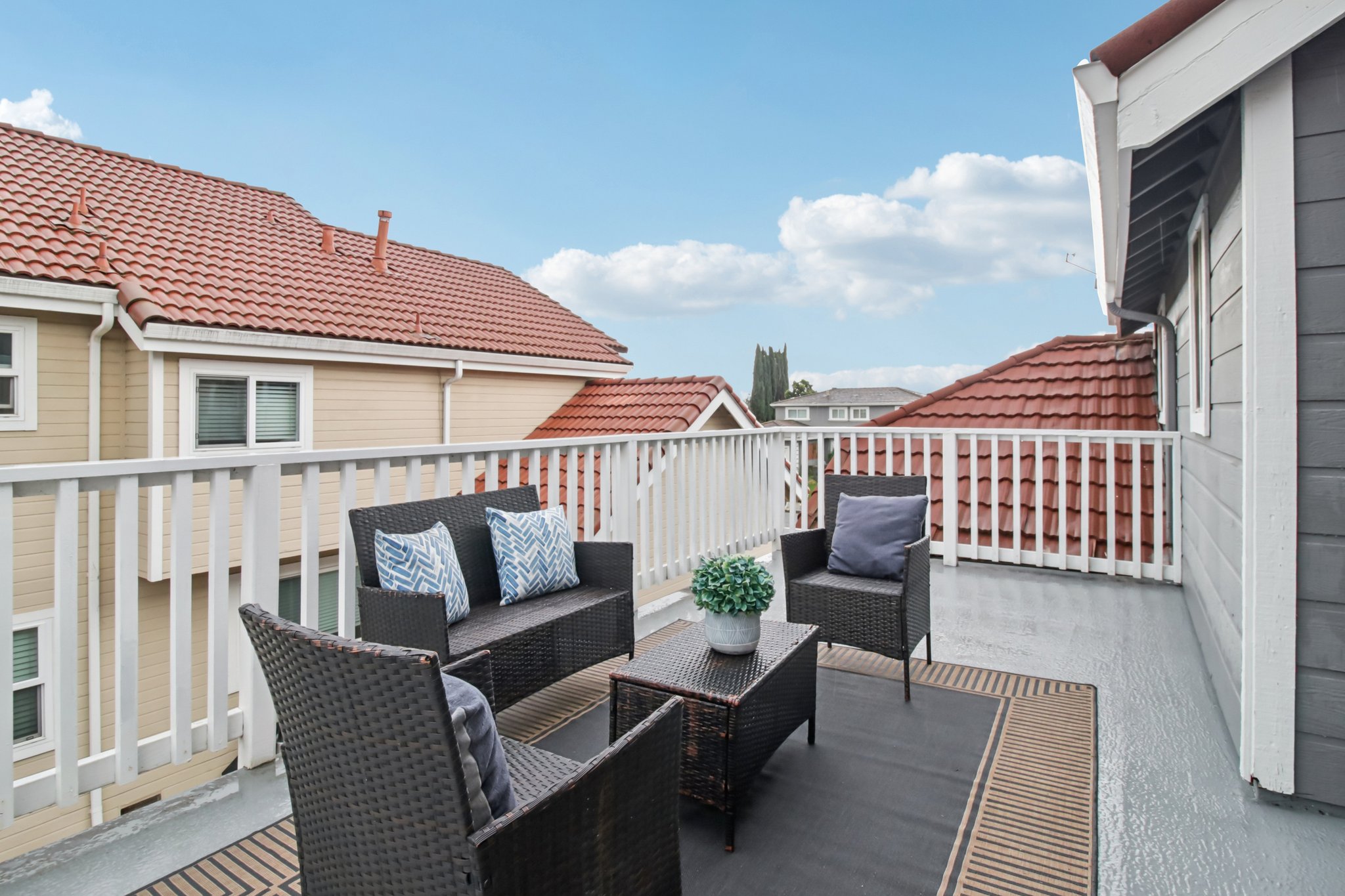 Littleworth Way-S1802-057.jpg