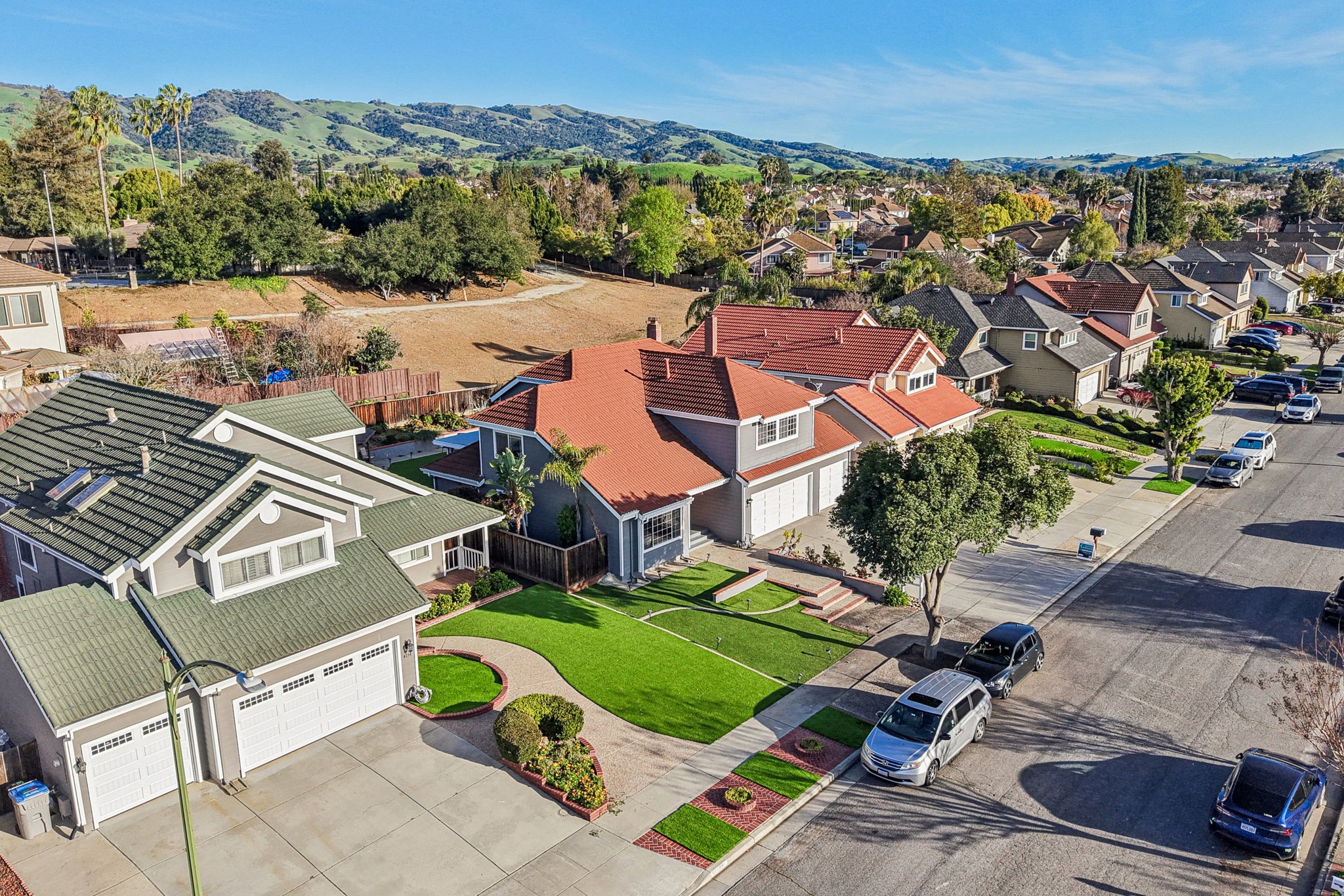 Littleworth Way-S2302-006.jpg