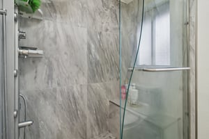 Littleworth Way-S1802-032.jpg