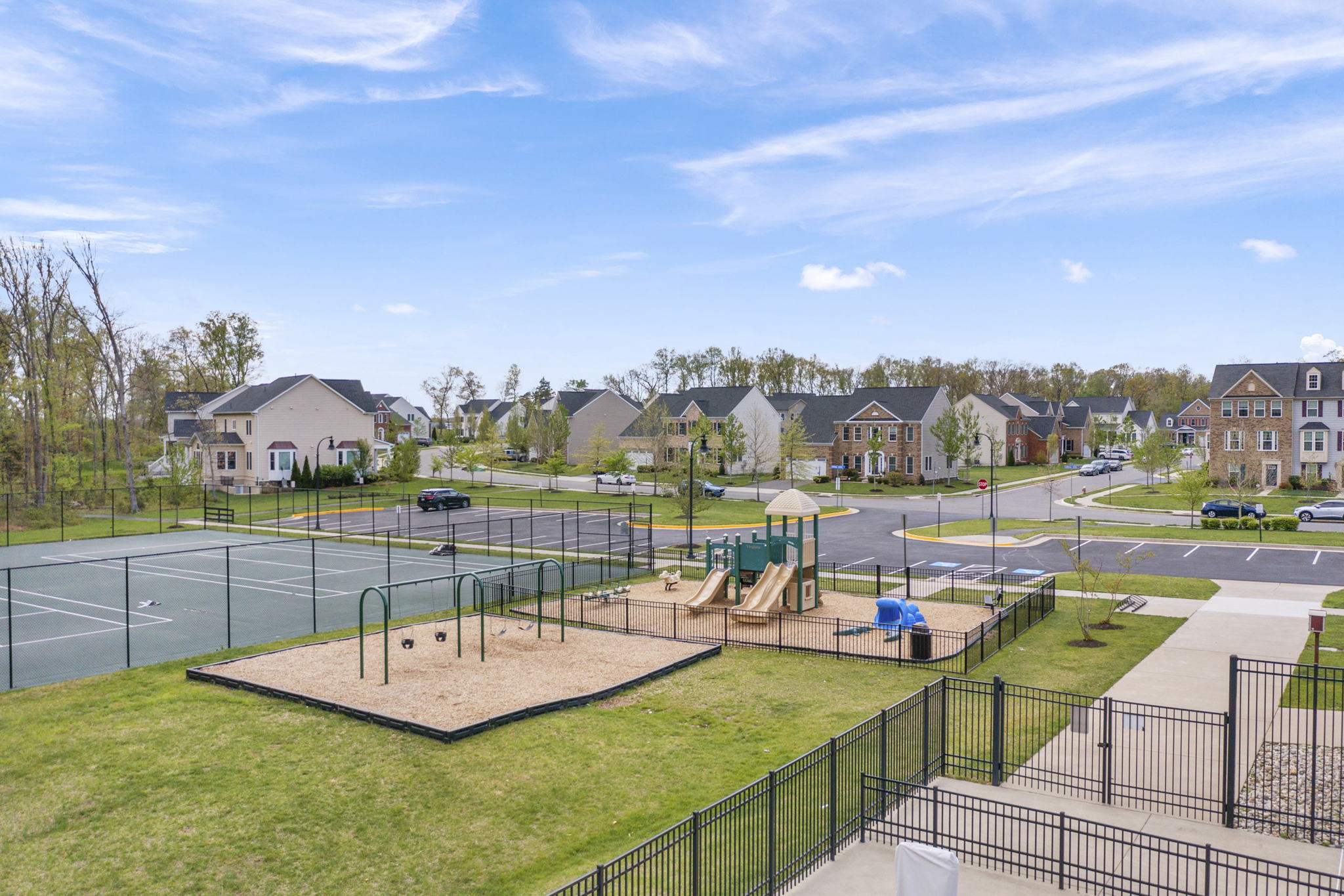 Loudoun Crossing Tennis and Tot Lot