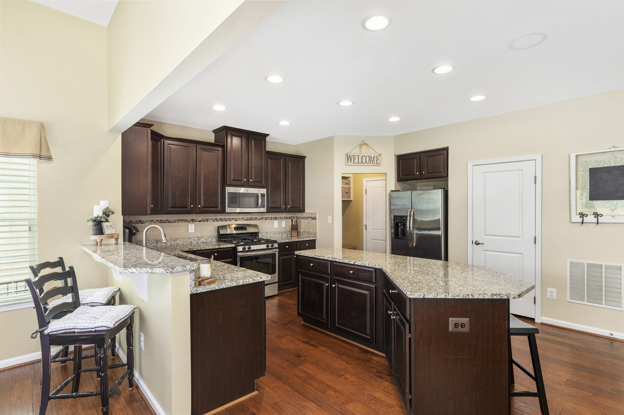 Kitchen | Main Level
