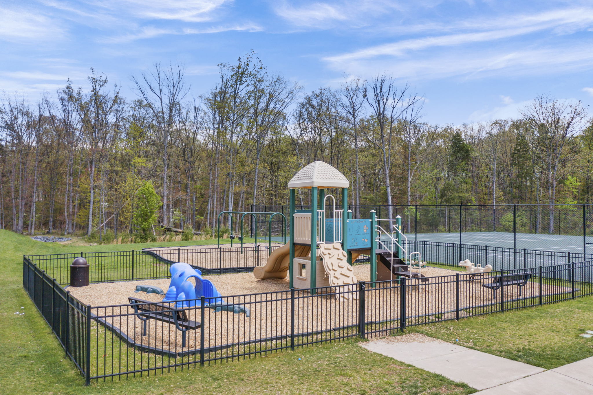 Loudoun Crossing Tot Lot